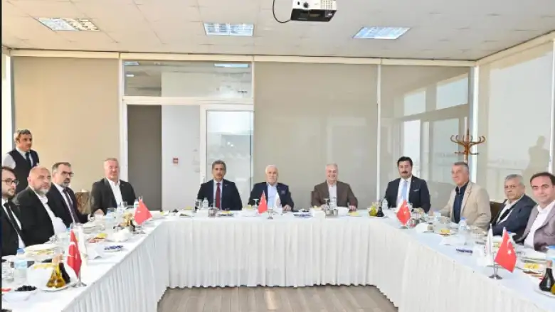 Belediye başkanları daha yaşanabilir bir Bursa için buluştu
