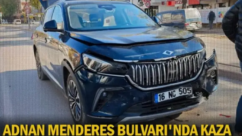 Adnan Menderes Bulvarı'nda Kaza