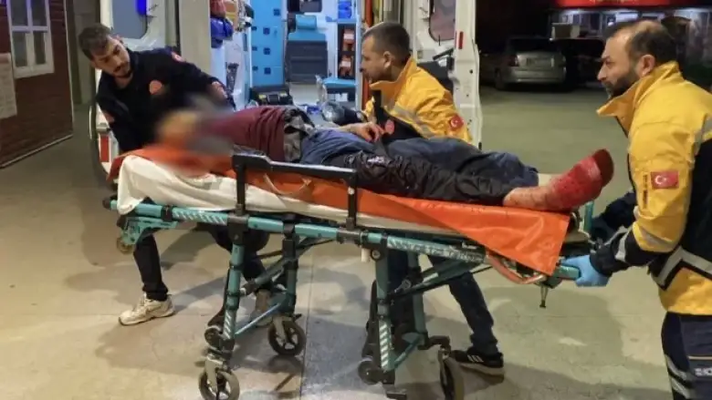 İnegöl'de bıçaklı kavgada 1 kişi ağır yaralandı