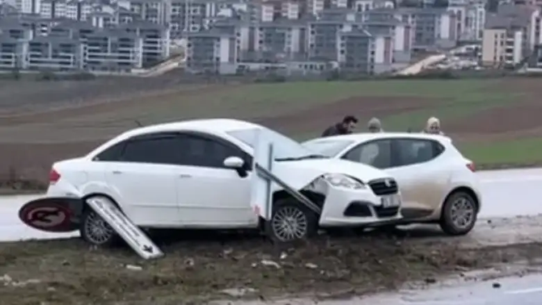 İnegöl'de korkutan kaza! Yaralılar var...