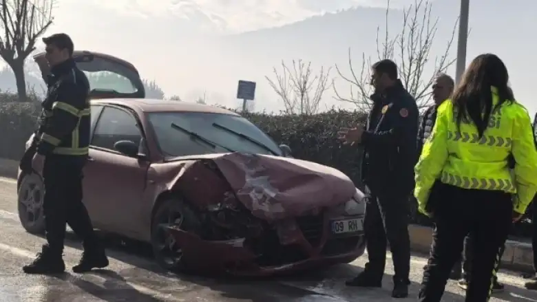 Kaza sonrası araçta yangın çıktı