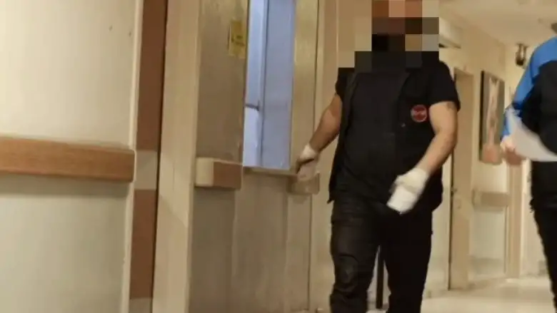 Ellerini makineye kaptıran işçi yaralandı