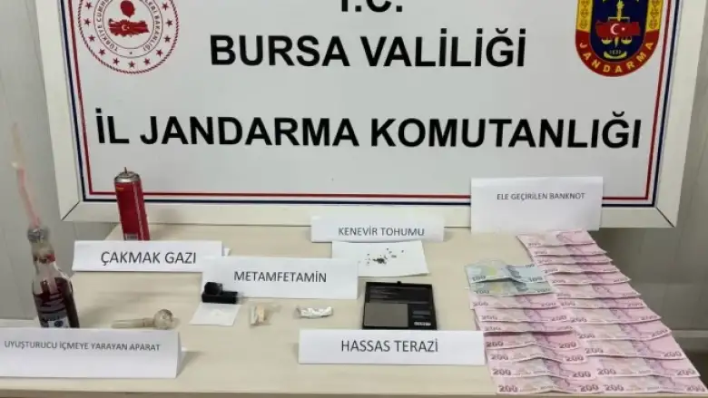 Jandarmadan uyuşturucu imalathanesine baskın 
