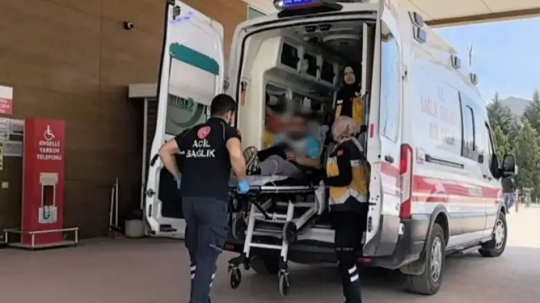 Ayağının Üzerinden Kamyon Geçti