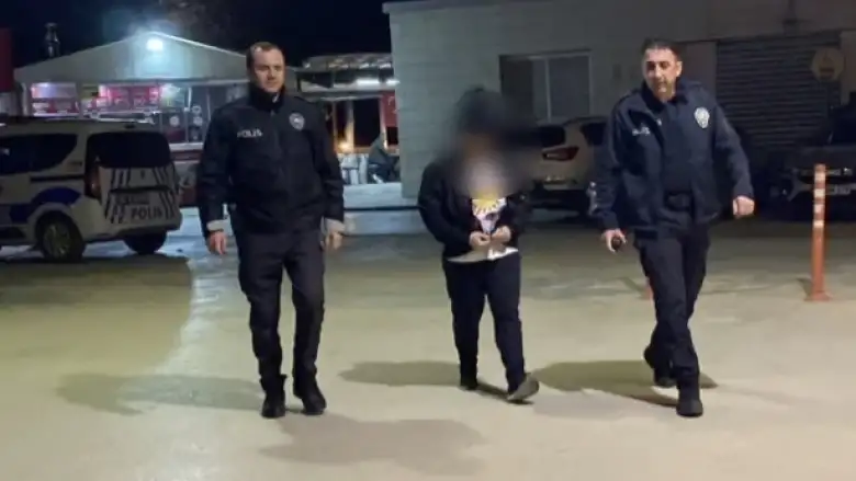 Kadın zehir taciri yakalandı 