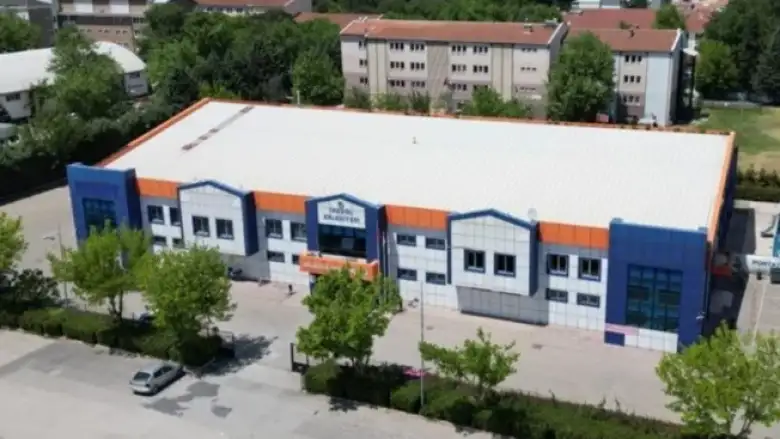 İnegöl Belediyesi’nden Gençlere Destek: “Hayaline Belediyen İle Koş”