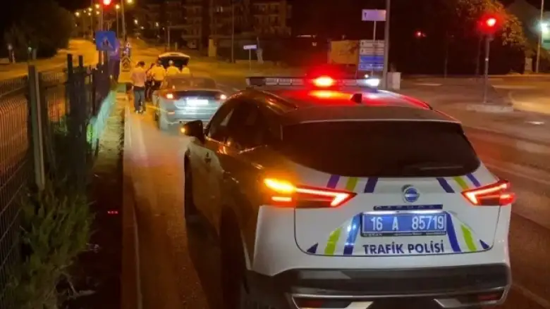 İnegöl'de polisin alkollü sürücüyle imtihanı!