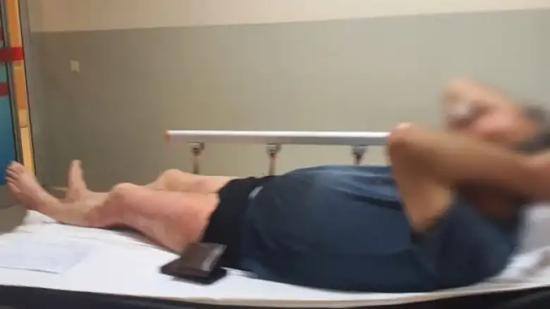 Üzerine kaynar su döküldü!