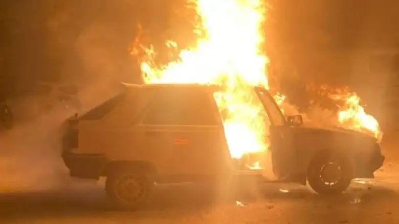 Seyir halinde alev aldı!