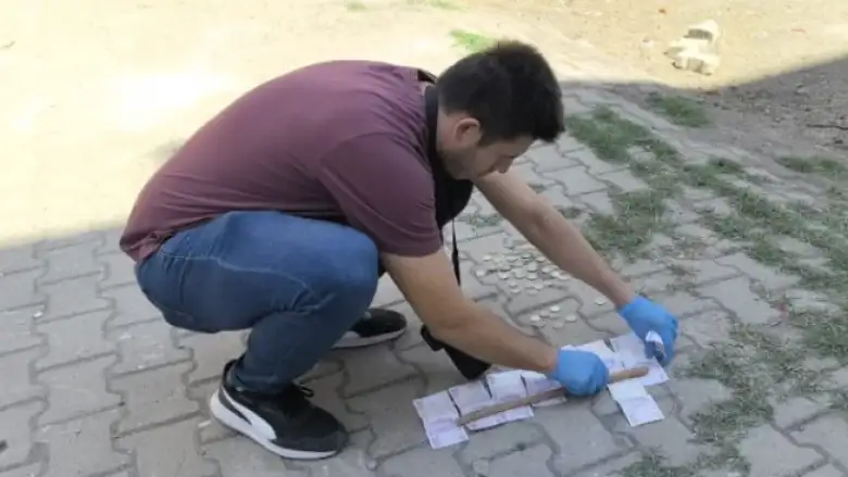 Gündüz vakti evi soydular