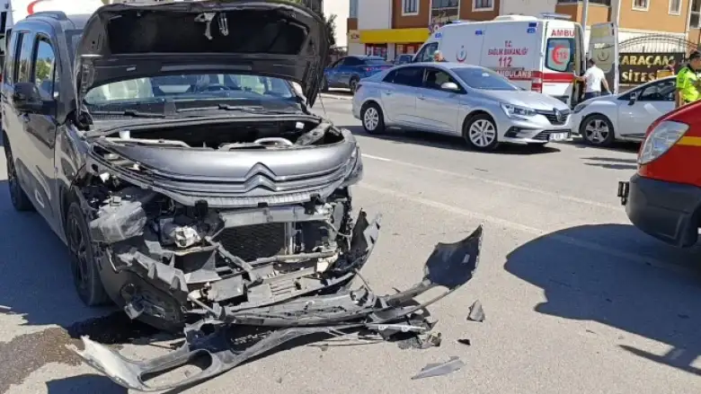 Aynı yerde bir kaza daha!