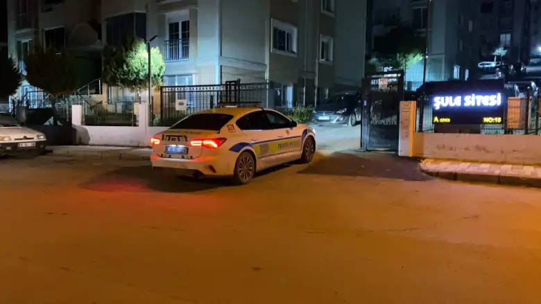 Yaşlı kadın evinde ölü bulundu!