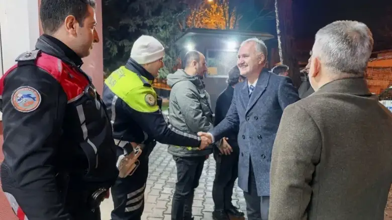 İnegöl protokolünden yılbaşı ziyaretleri