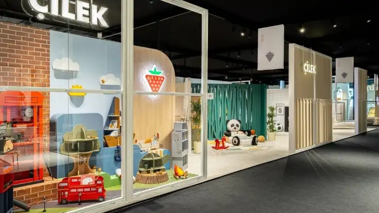 Çilek'in tasarımları uluslararası fuarların odak noktası oldu