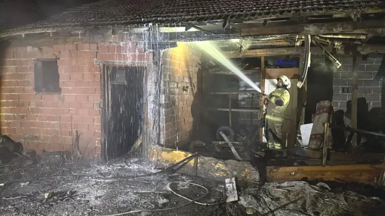 İnegöl'de gece vakti korkutan yangın!