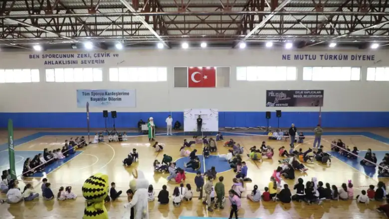 İnegöl’ün Mahalleleri Ramazan Şenliği İle Renkleniyor