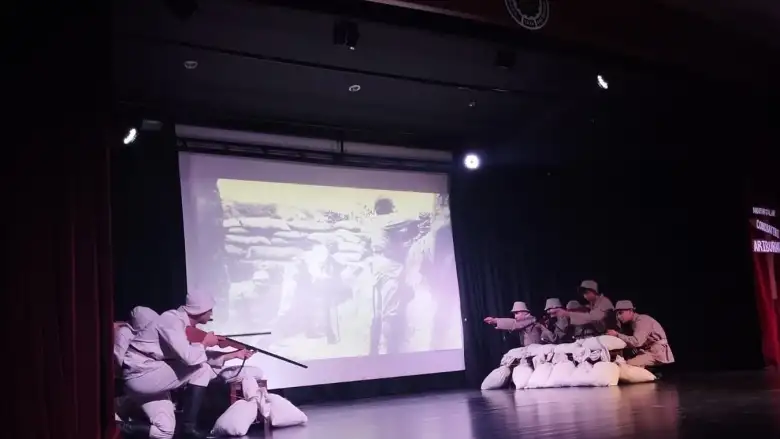 Çanakkale Zaferinin 111. Yılında Şehitlerimiz Törenle Anıldı