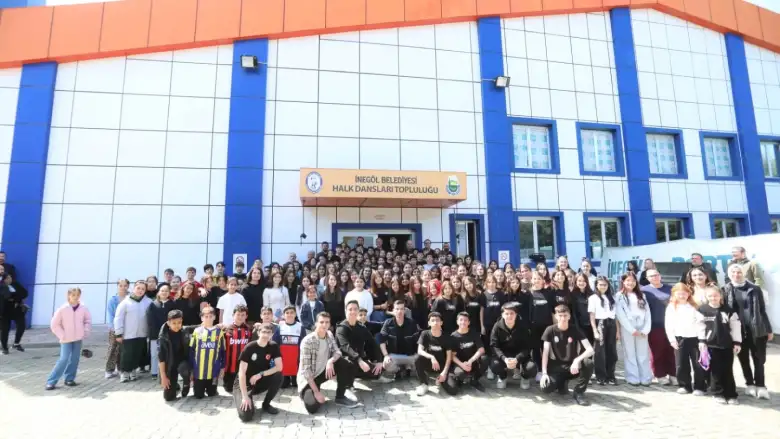 Başkan Taban’dan Halk Dansları Ekibine Ziyaret