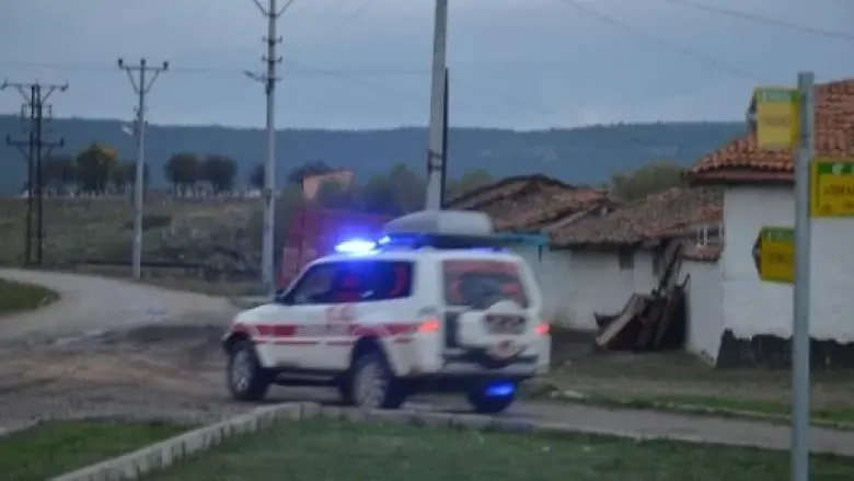 Kaybolan Helikopter Havadan-karadan Aranıyor