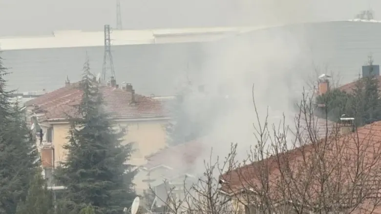 Odunluk yangını korkuttu!