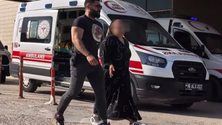 Kadın zehir taciri yakalandı 