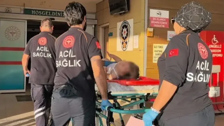 İkinci kattaki balkondan düşen çocuk yaralandı