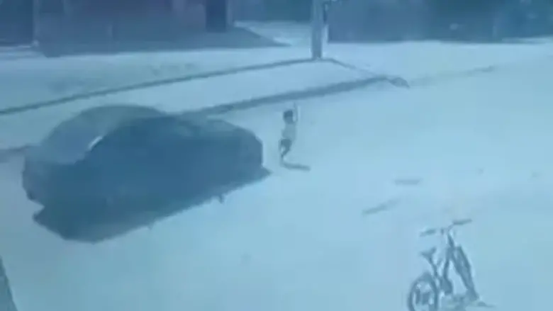 Kaza anı güvenlik kamerasında