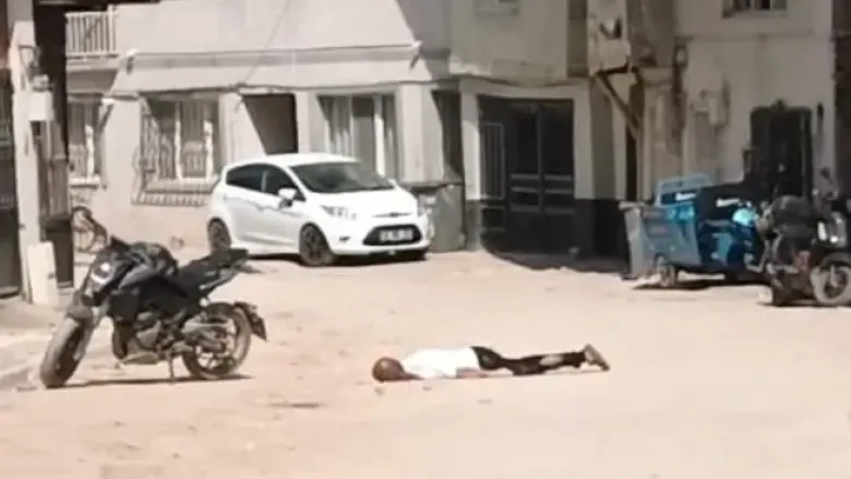 Bir anda yere yığıldı!