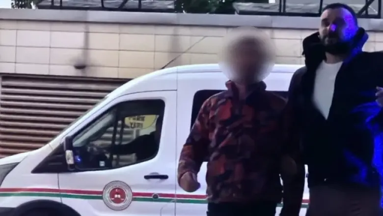 Zehir taciri kıskıvrak yakalandı