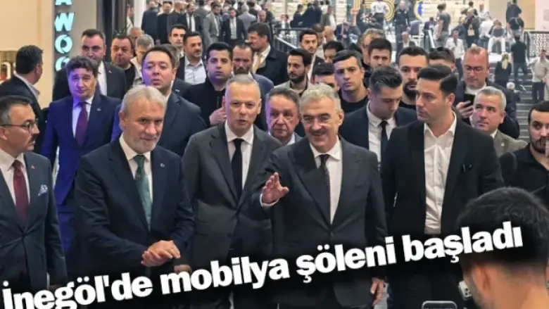 İnegöl'de mobilya şöleni başladı