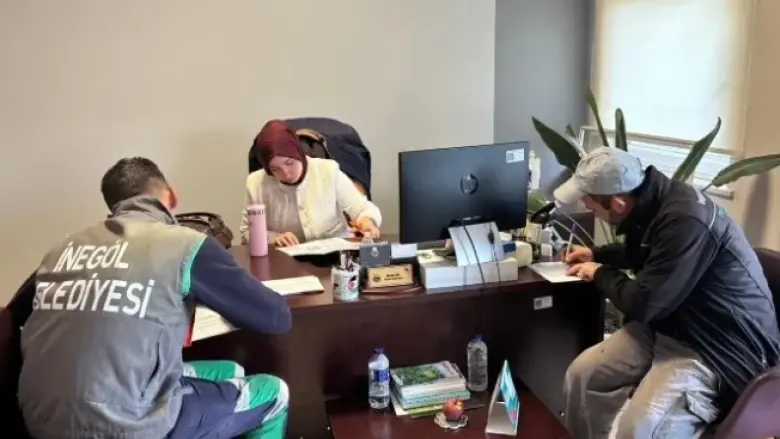 İnegöl Belediyesi’nden Personeline Mobil Sigara Bırakma Polikliniği Hizmeti