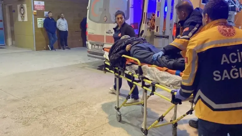 İnegöl'de halk otobüsünün çarptığı yaya yaralandı