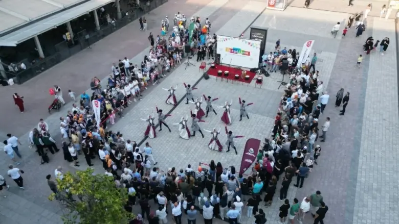 2025’te Şehrin Buluşma Noktası Yine  İnegöl AVM Oldu