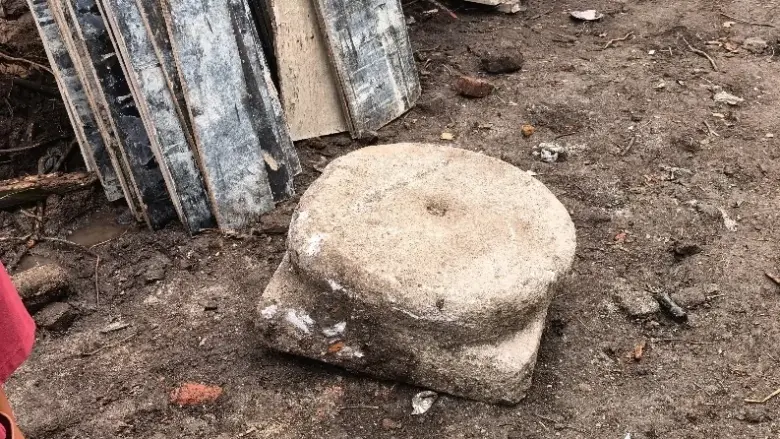 Jandarma kazıyı durdurup arama yaptı