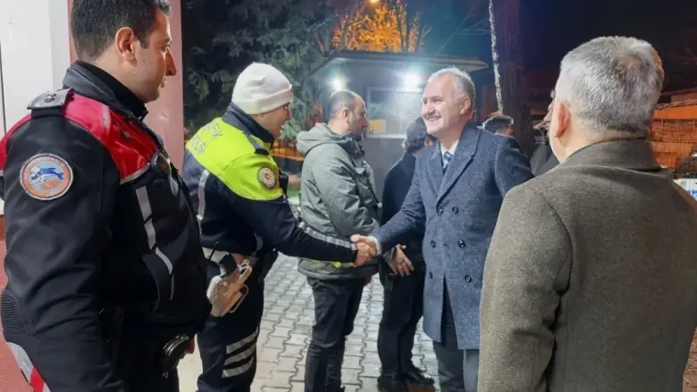 İnegöl protokolünden yılbaşı ziyaretleri