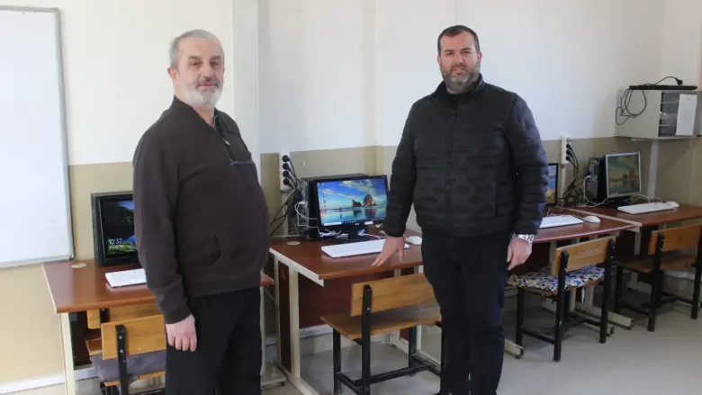 İnegöl Yardım Derneği tarafından  Şipali İlkokuluna 'Bilişim Sınıfı' açıldı