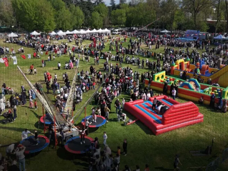 İnegöl'de 23 Nisan coşkusu hafta sonu da devam etti