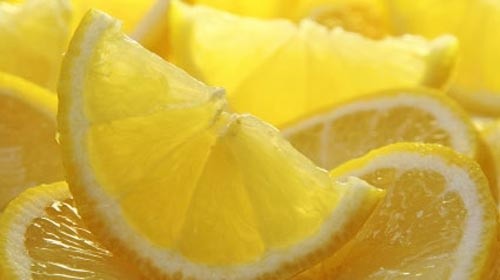 Dondurulmuş limonun inanılmaz faydaları!Hiç bu şekilde denemişmiydiniz ?