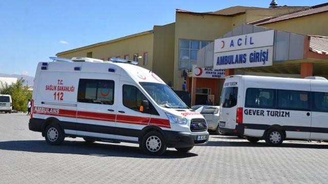 Hakkari Valisi: Şemdinli'deki Saldırıda 9'u asker 17 Şehit, 27 Yaralı Var