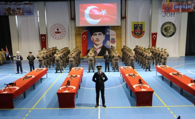 Bursa’da 29’uncu dönem bedelli askerler terhis oldu