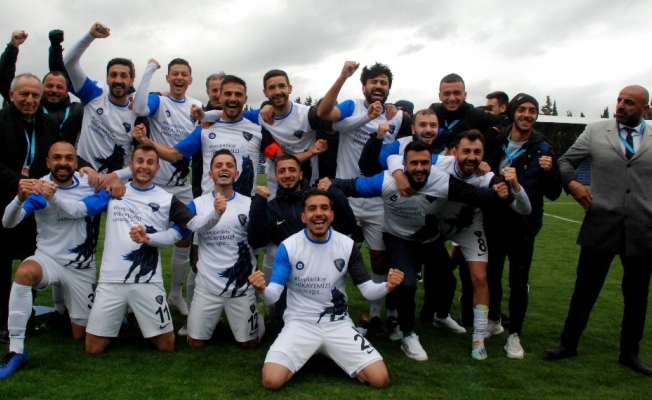 TFF 3. Lig: Karacabey Belediyespor: 1 - 1954 Kelkit Belediyespor: 0