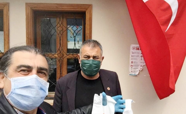 Cumhurbaşkanlığı dezenfektan paketleri Mudanya’da dağıtılıyor