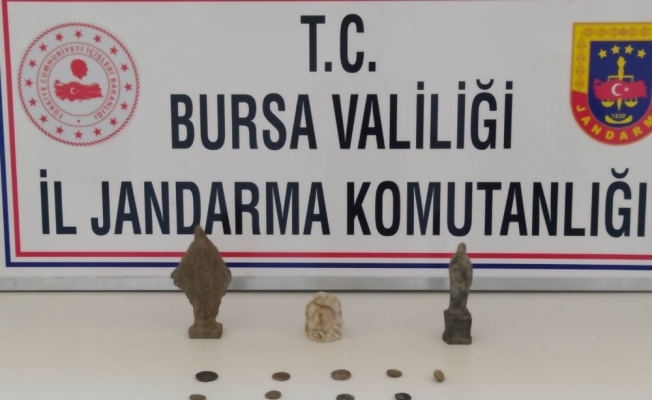 Bursa’da tarihi eser kaçakçıları suçüstü yakalandı