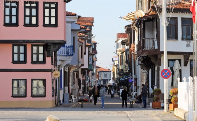 Mudanya Belediyesi’nden Girit Mahallesi esnafına müjde