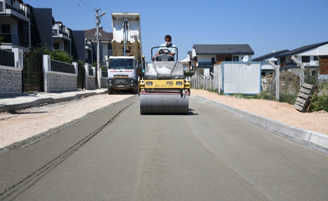 İnegöl sokakları milli ve yerli beton yollarla kaplanıyor