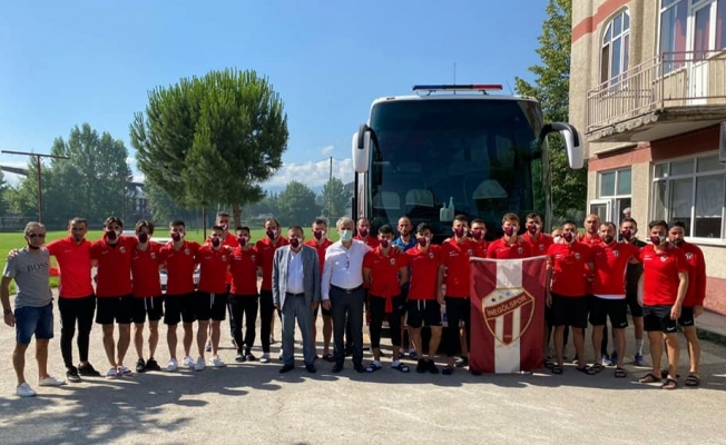 İnegölspor play- off için Antalya' ya hareket etti