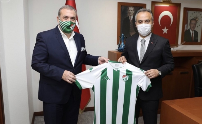 Bursaspor, Büyükşehir Belediye Başkanı Alinur Aktaş’ı ziyaret etti