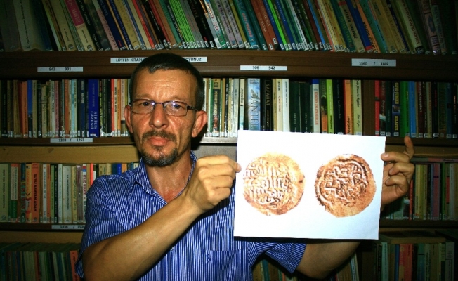 Koleksiyonerlerin paha biçemediği Osmanlı’nın ilk sikkesi Katar’da