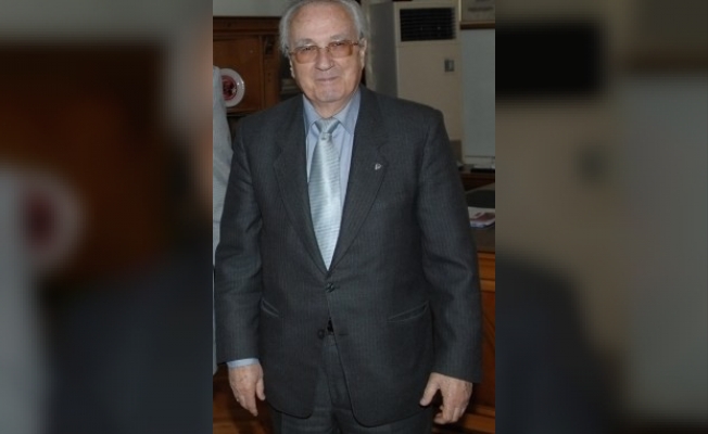 Bursa’nın en uzun süreli valisi Zekai Gümüşdiş 94 yaşında vefat etti