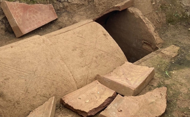 İznik’te oda mezarlar bulundu